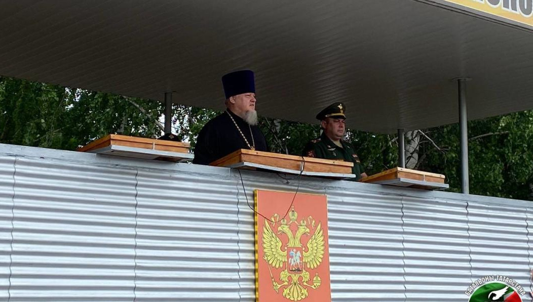 На Донбасс отправляются два священнослужителя из Татарстанской митрополии и ДУМ Татарстана.