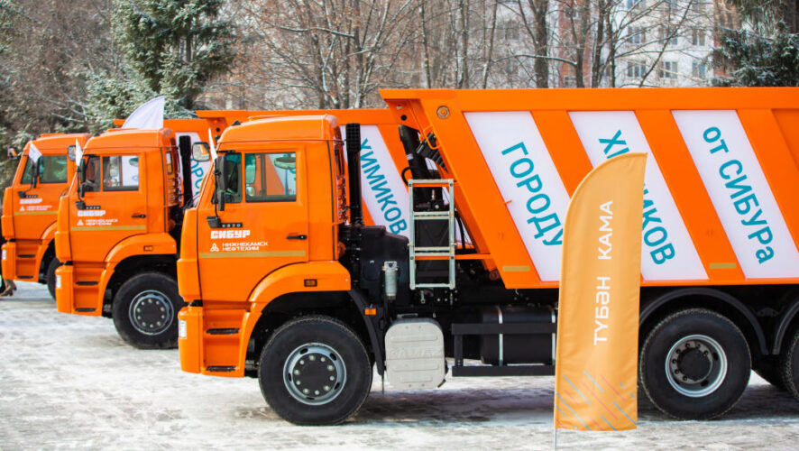 Среди закупленного - &laquo;КАМАЗы&raquo; и шнекороторные снегоочистители.