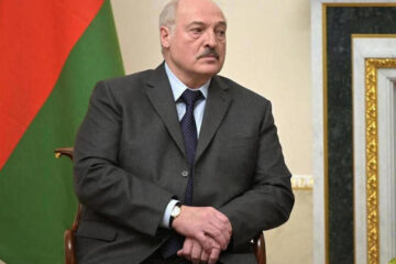 В день 78-летия Победы президент Лукашенко присутствовал на параде в Москве