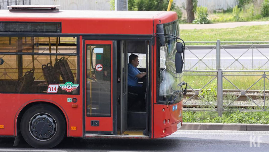 Горожане жалуются на переполненные в часы пик «ПАЗики».