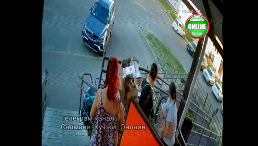 В Управляющей компании отказались решать данный вопрос.