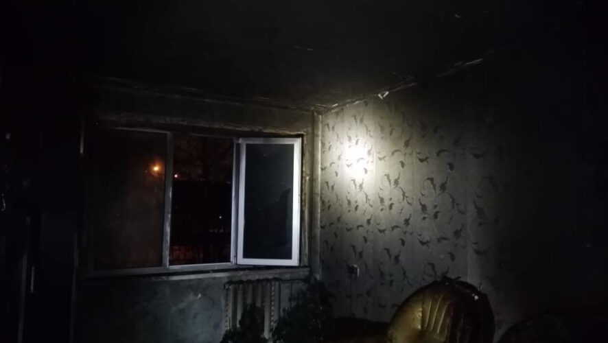 Смертельный пожар произошел в квартире на улице Менделеева