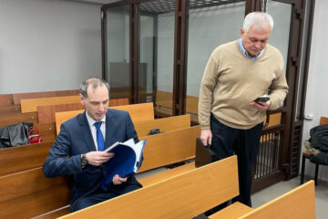 Суд практически завершил допрос свидетелей по делу Алексея Федотова.