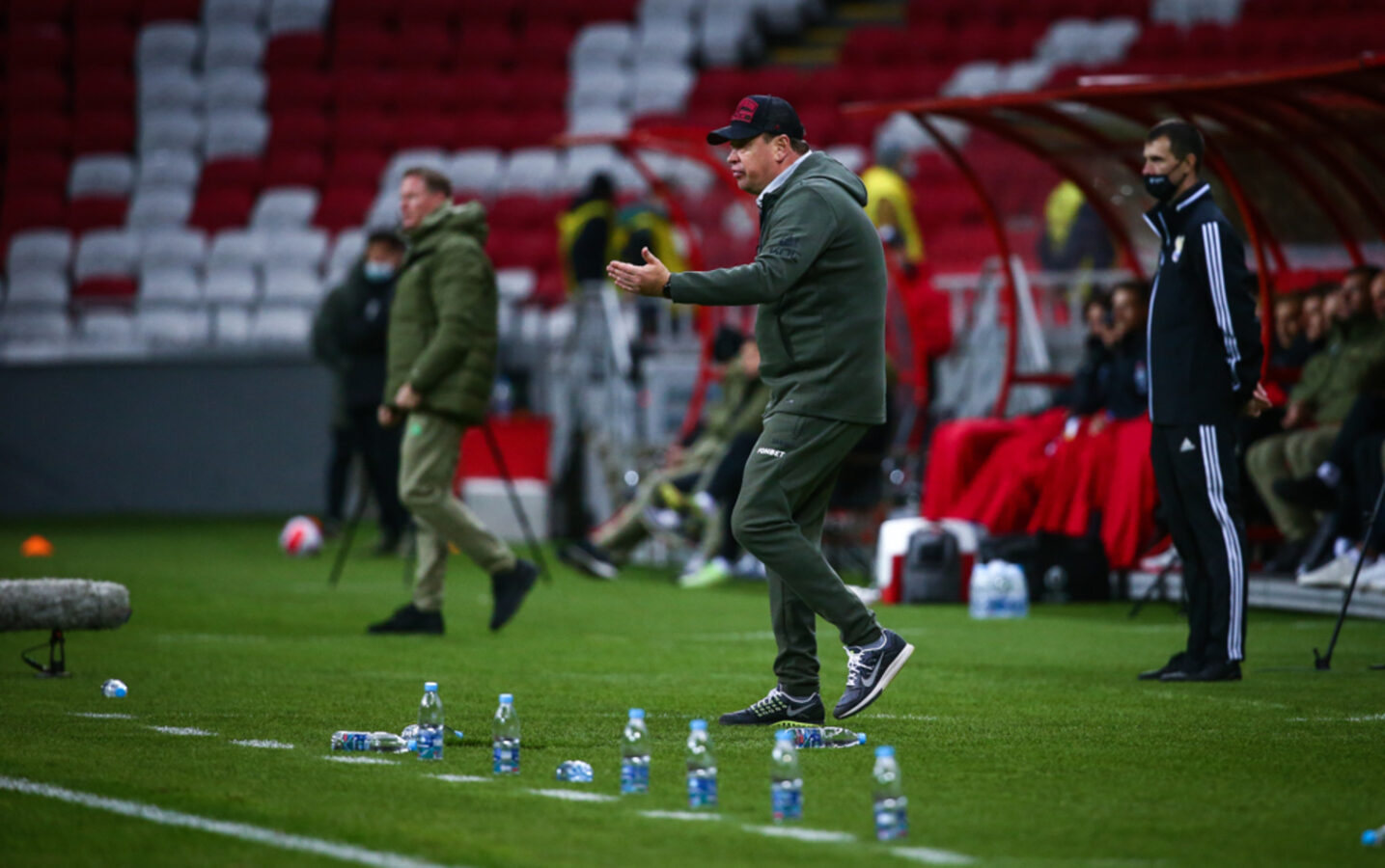 Кварацхелия возвращается на свой уровень