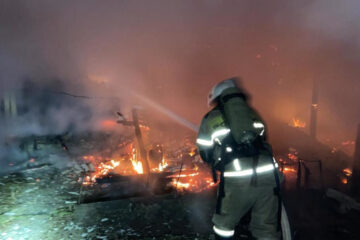 Пожар произошел в 2 часа 22 апреля.