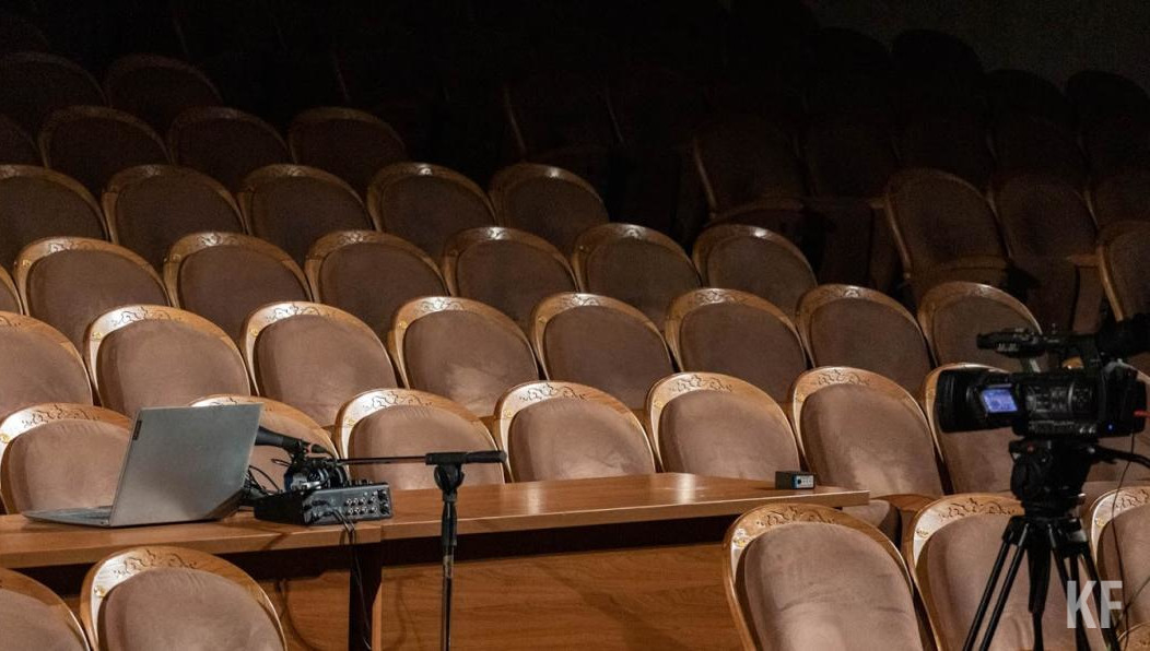 Автор спектакля сообщил