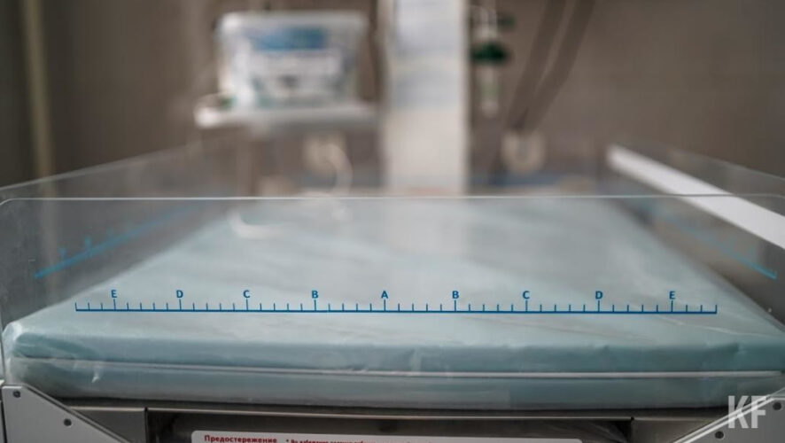 Чаще всего грудничков заражают матери-антиваксерши.