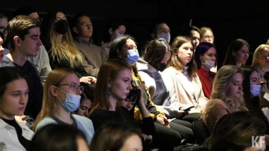 Для этого нужно будет подать заявление на единой цифровой платформе &laquo;Работа в России&raquo;.