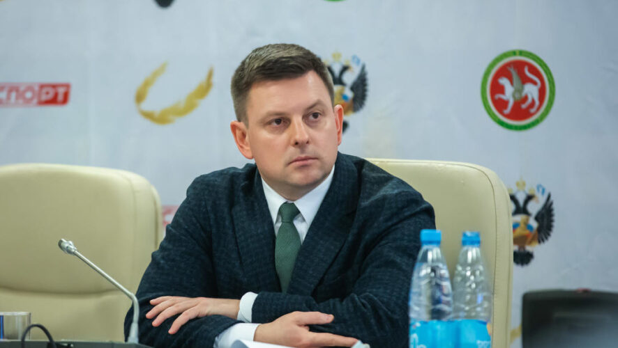 Он сменил на этом посту Дамира Фаттахова.