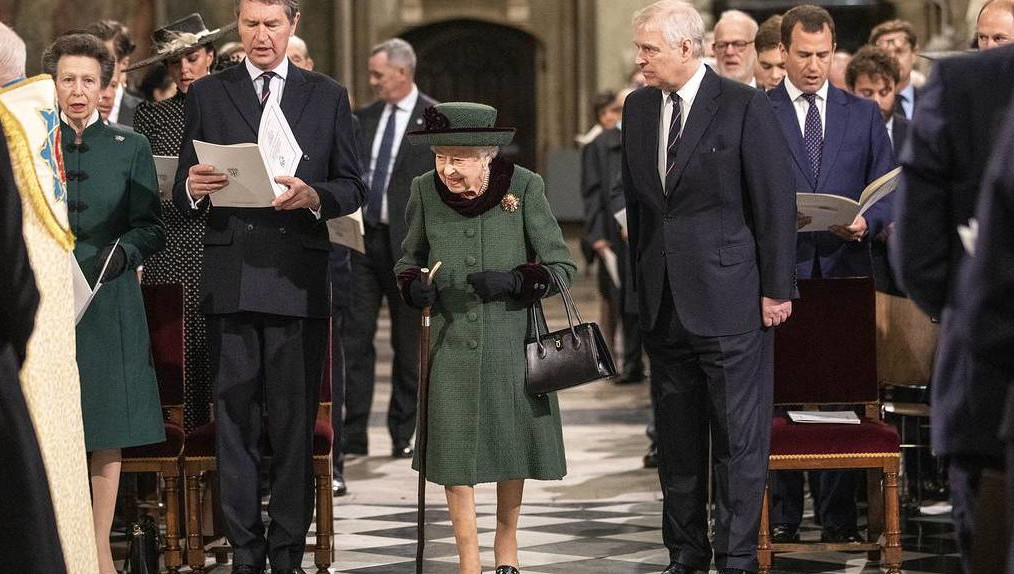 Из-за жестокого обращения погибли не менее 3