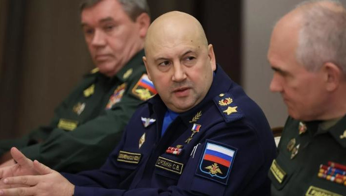 С 2008 по 2010 год генерал возглавлял Главное оперативное управление Генштаба.