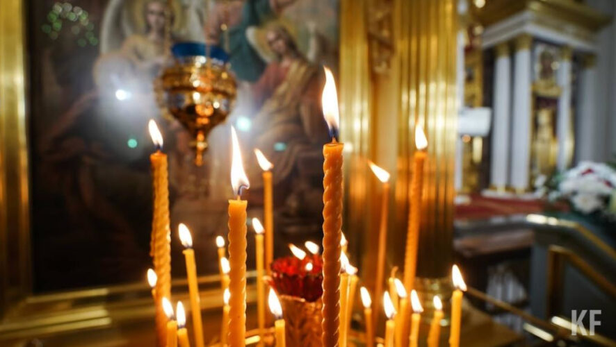 Призывники обращаются в храмы с желанием обвенчаться.