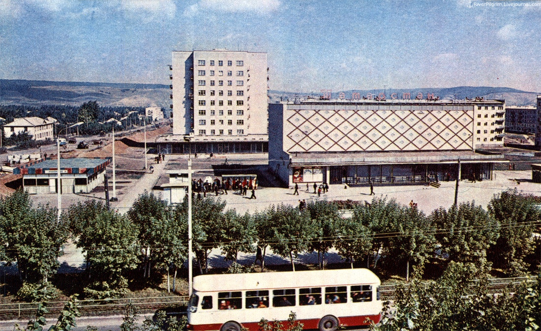 В Альметьевске сняли с продажи кинотеатр «Татарстан» - будущее остается загадкой