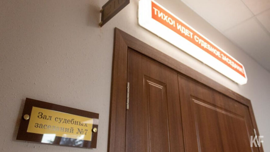 Сумма в 10 раз превышает размер предлагаемой взятки.