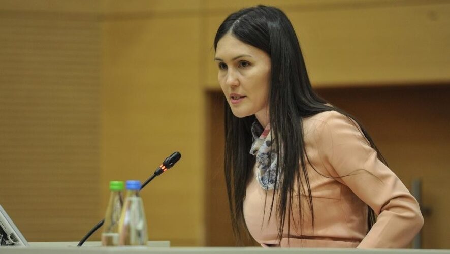 Лилия Галимова провела первый брифинг в роли рупора казанского Кремля.