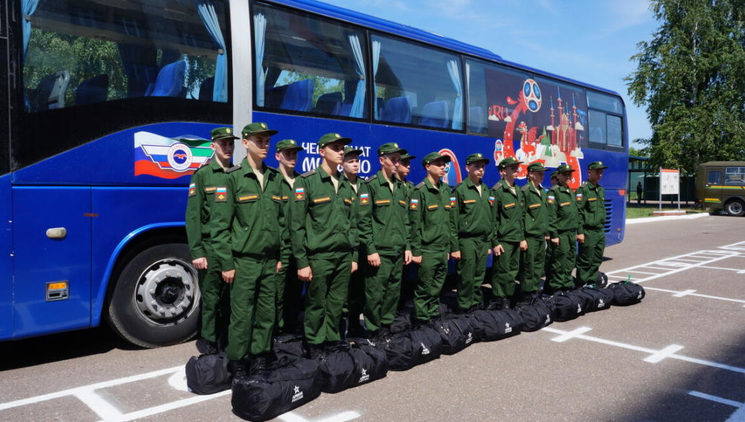 В республике в весенний призыв уйдут служить более трех тысяч срочников.