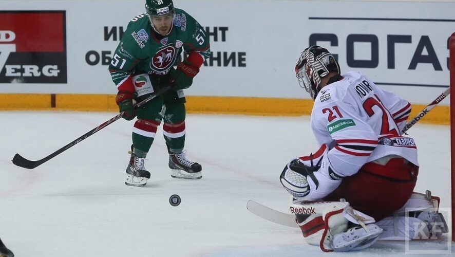 Хоккейный клуб из столицы Татарстана провел первый матч традиционного предсезонного турнира на Кубок Губернатора Нижегородской области. Казанская команда отправилась на него в усеченном составе