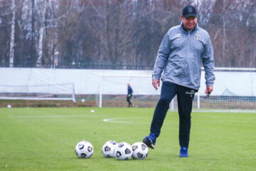 Главный тренер «Рубина» рассказал о предстоящем матче с «Химками» и о состоянии игроков.