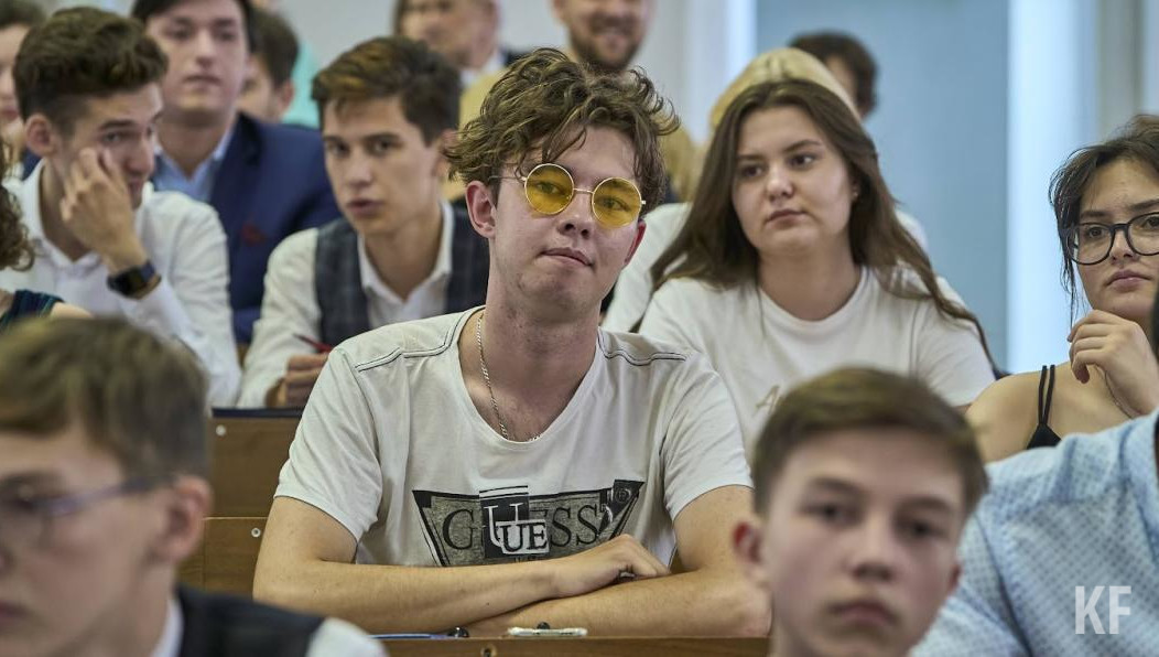 Всего в конкурсе приняли участие 10 тысяч человек из 85 регионов России.