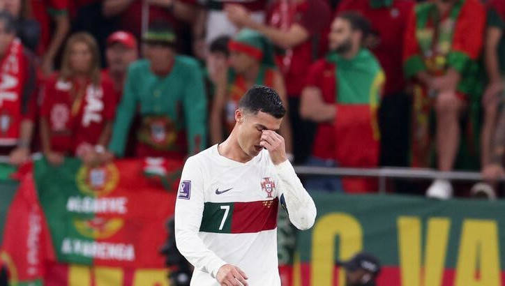 Португалия сенсационно проиграла Марокко в четвертьфинале.