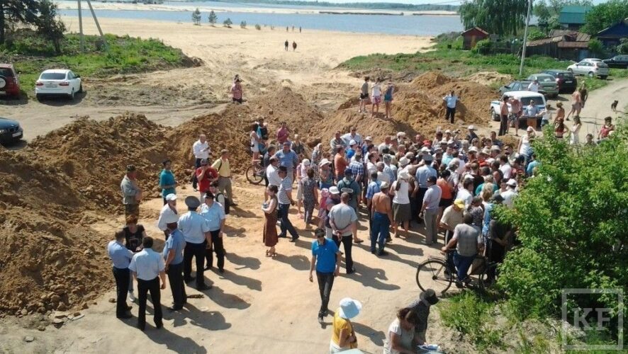 Очередной народный сход против строительства высокоскоростной магистрали и намыва Волги прошёл в Зеленодольском районе