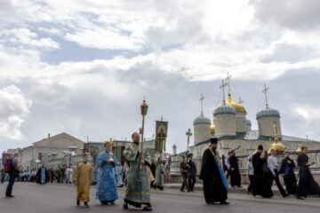 Из-за крестного хода в центре Казани будет частично перекрыто движение транспорта.