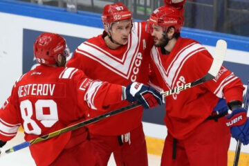 В матче приняли участие два игрока &laquo;Ак Барса&raquo;.