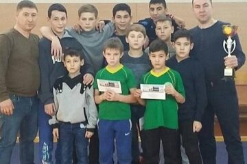 Азнакаевские борцы заняли третье место в общекомандном зачете на турнире по национальной борьбе корэш