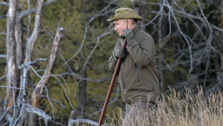 Россияне и иностранцы смогут побывать в нескольких регионах Сибири.