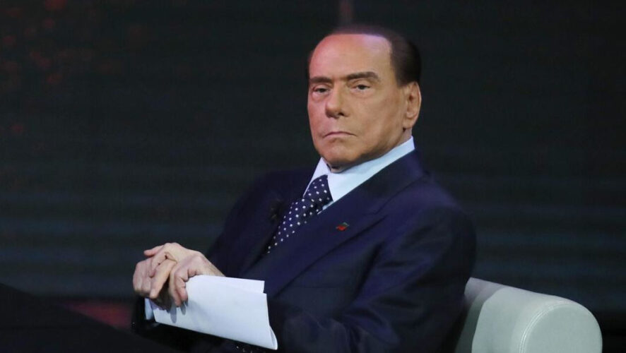 Он скончался от лейкоза в миланской клинике.