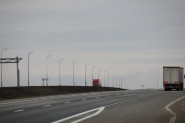 Стоимость проезда по новой магистрали от Арзамаса до Москвы обойдется легковым автомобилям общего назначения в 2821 рубль.