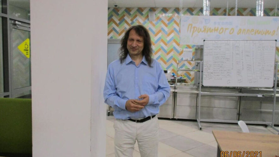 Директору школы &laquo;СОлНЦе&raquo; предстоит серьезная операция.