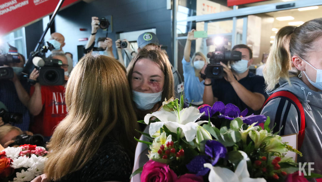 Нашу спортсменку встречали родственники