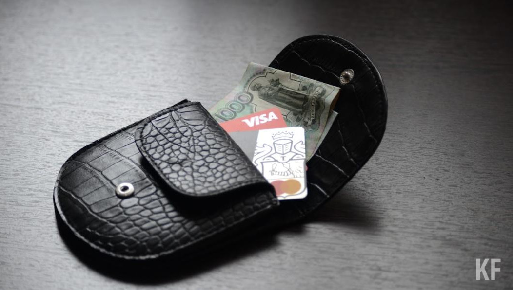 Виктория Берникова оплатила кожу экзотических животных для изготовления одежды