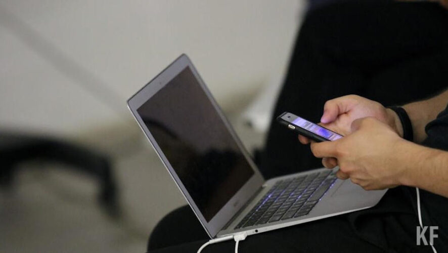 Есть риск передачи этих данных маркетологам или мошенникам.