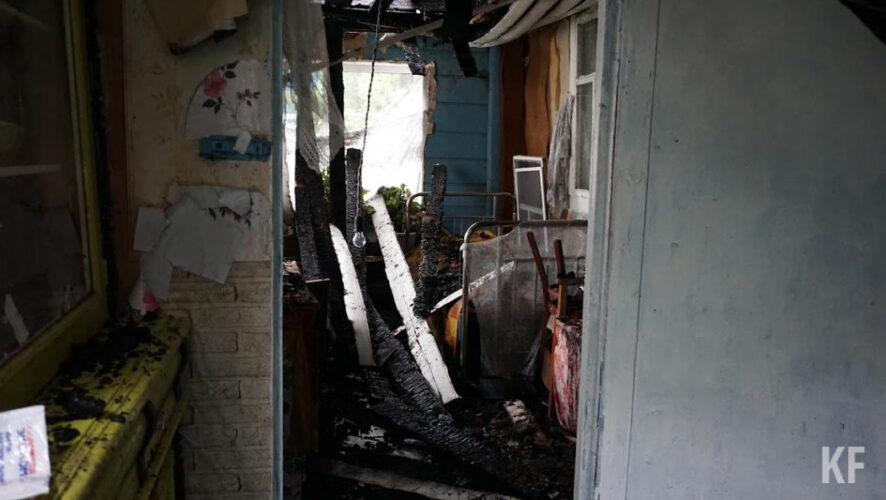 Пожар произошел из-за непотушенной сигареты.