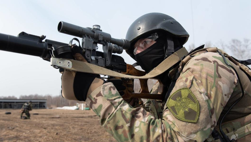 Также российские военнослужащие блокировали бандгруппы и нанесли серьезный урон живой силе и технике противника.