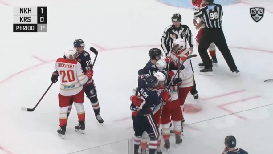 Нижнекамцы начали сезон с победы.