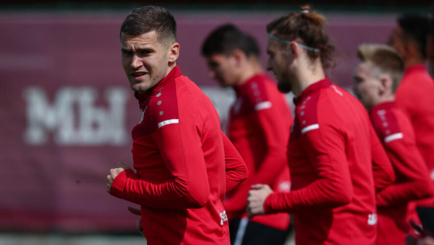 Матч завершился со счётом 1:1.