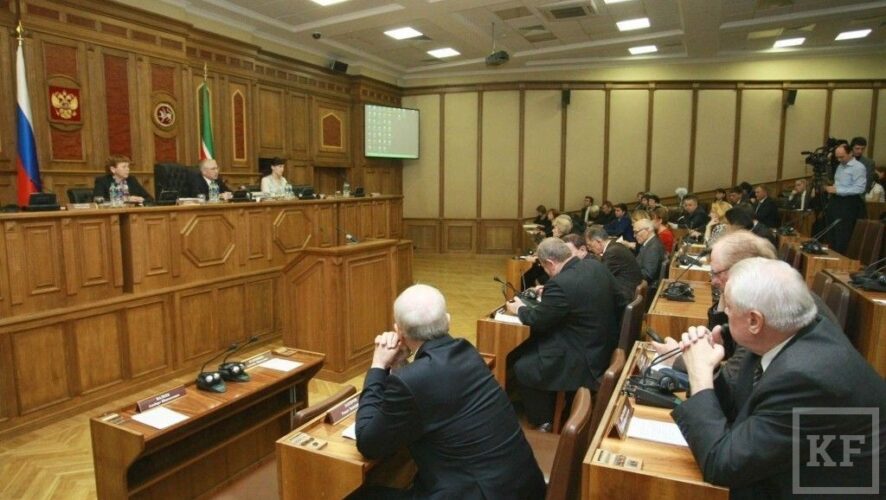 KazanFirst продолжает обсуждение начатой на прошлой неделе темы обновления Госсовета Татарстана