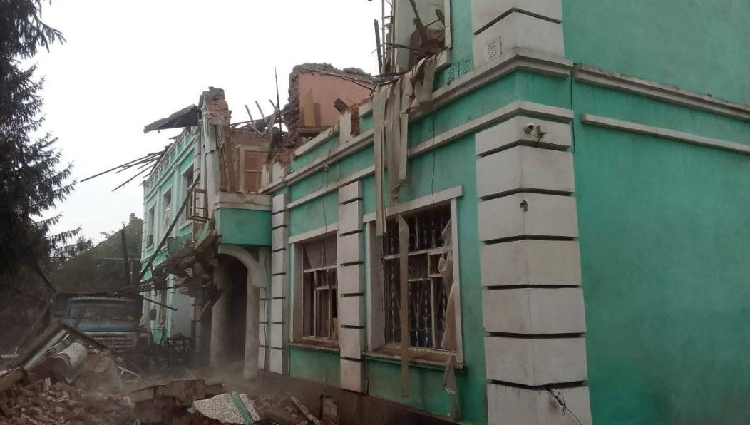 Информация о пострадавших и повреждениях уточняется.