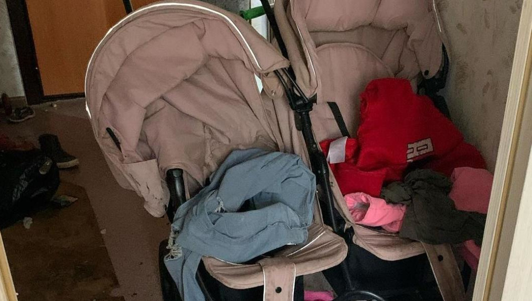 Своей вины в беспорядке и ненадлежащем уходе за детьми женщина не видит.