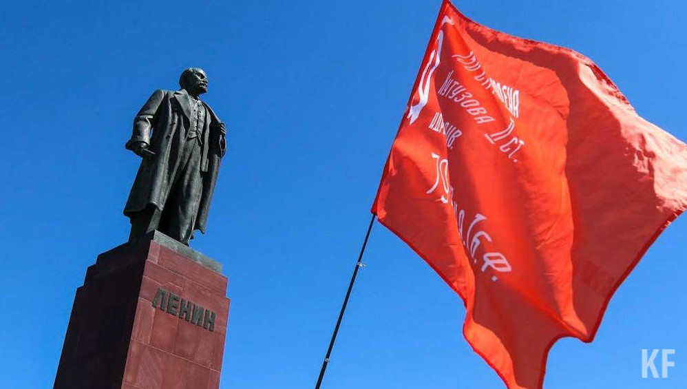 Примечательно