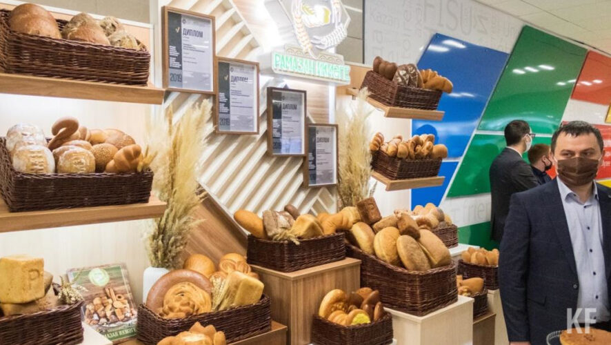 Причиной роста цен на хлебобулочные изделия стало повышение стоимости сырья.