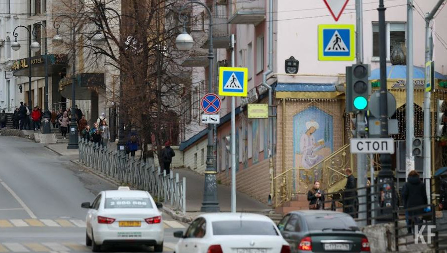 Пострадавшего с переломом берцовой кости госпитализировали.