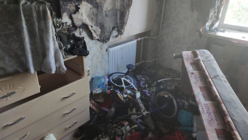 Сотрудников МЧС вызвал очевидец