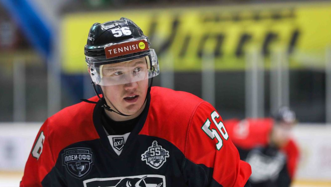 Во втором матче команда из Альметьевска победила 2:0.