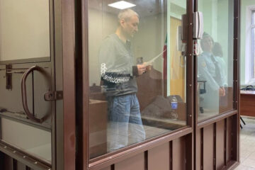 Суд завершил следствие по делу о посредничестве во взятке и приступил к прениям.