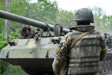 Россия продолжает специальную военную операцию на Украине.