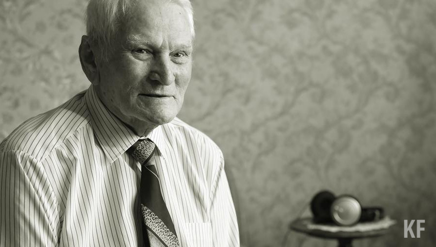 Ему было 93 года.